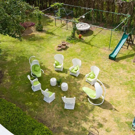 Familiar - Jacuzzi - Children's Area